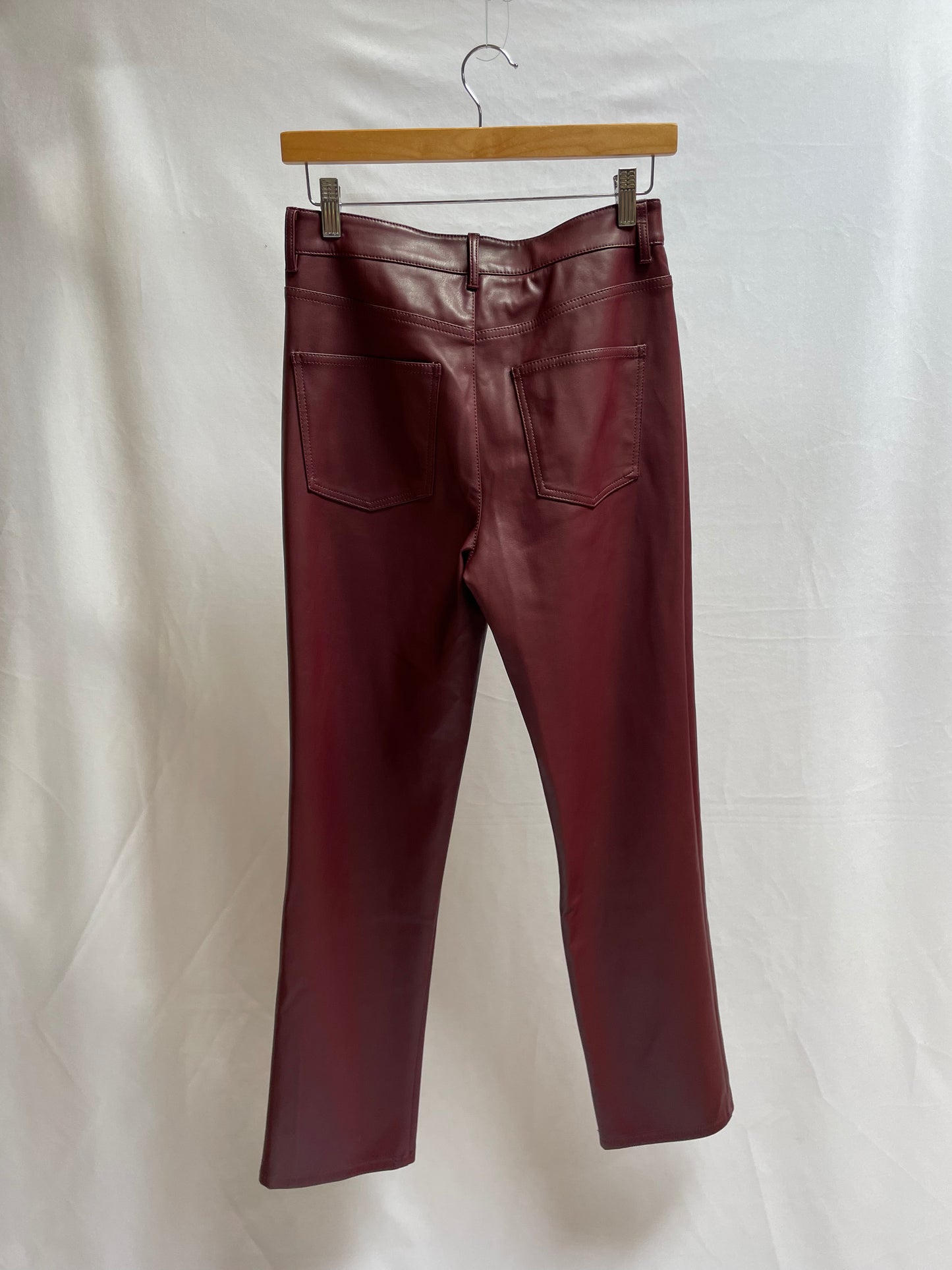 PANTALON VINO STAUD