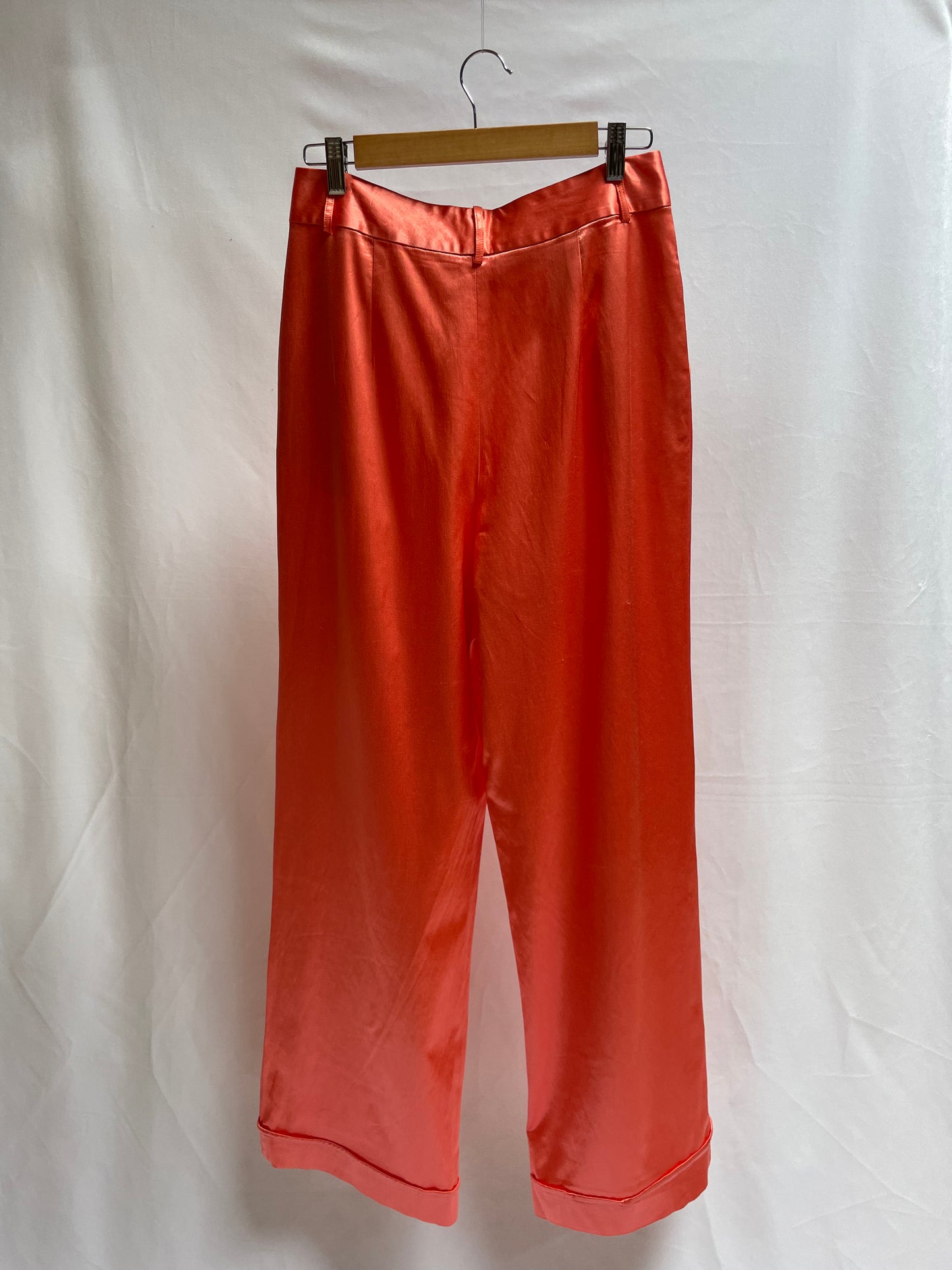 PANTALÓN SATINADO CORAL